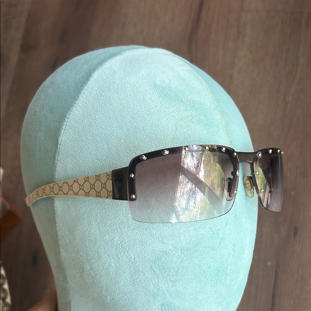 Gucci Vintage Monogram Temple Rimless Sunglasses with Brown Gradient Lenses